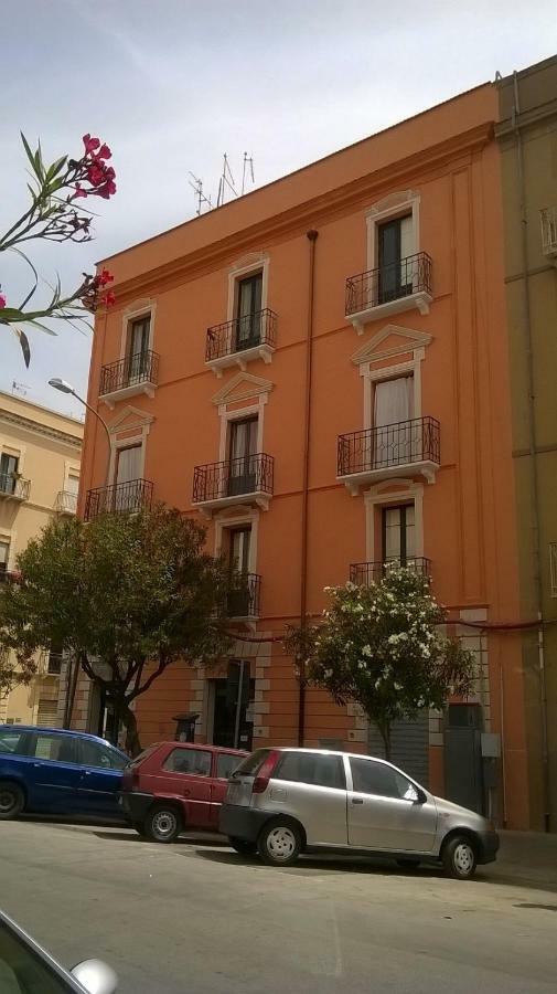 Casetta Al Centro Трапани Екстериор снимка